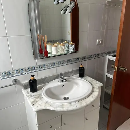 Em Apartamento *